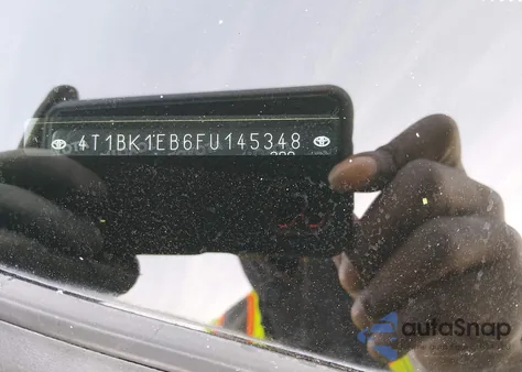 2015 Toyota Avalon Xle Premium z USA, uszkodzony, nr VIN 4T1BK1EB6FU145348